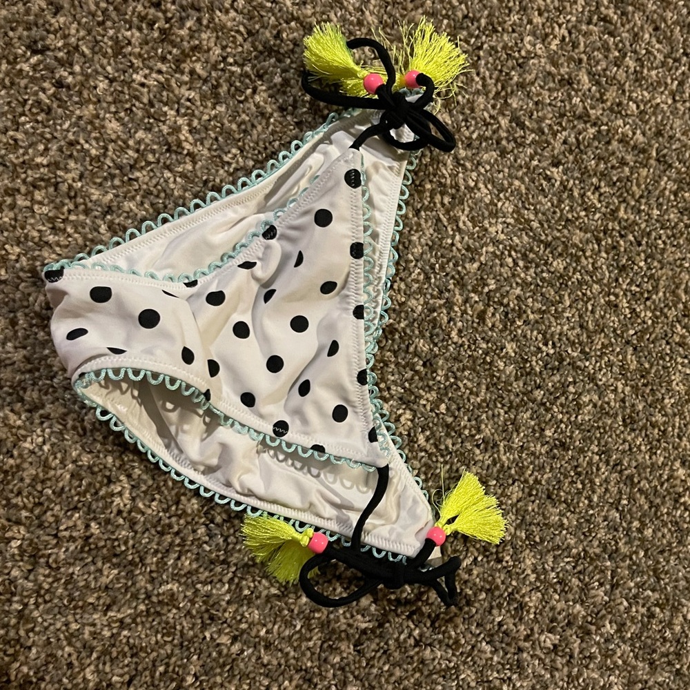 bikini bottoms